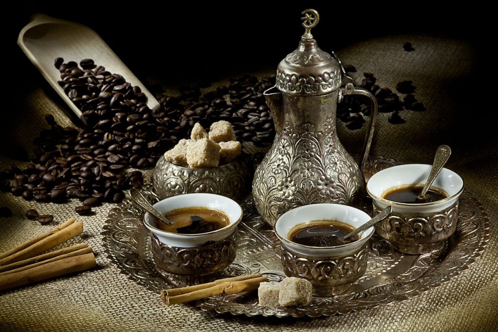 ELYTIS Hospital: Cum trebuie să prepari cafeaua pentru a beneficia de calităţile sale?