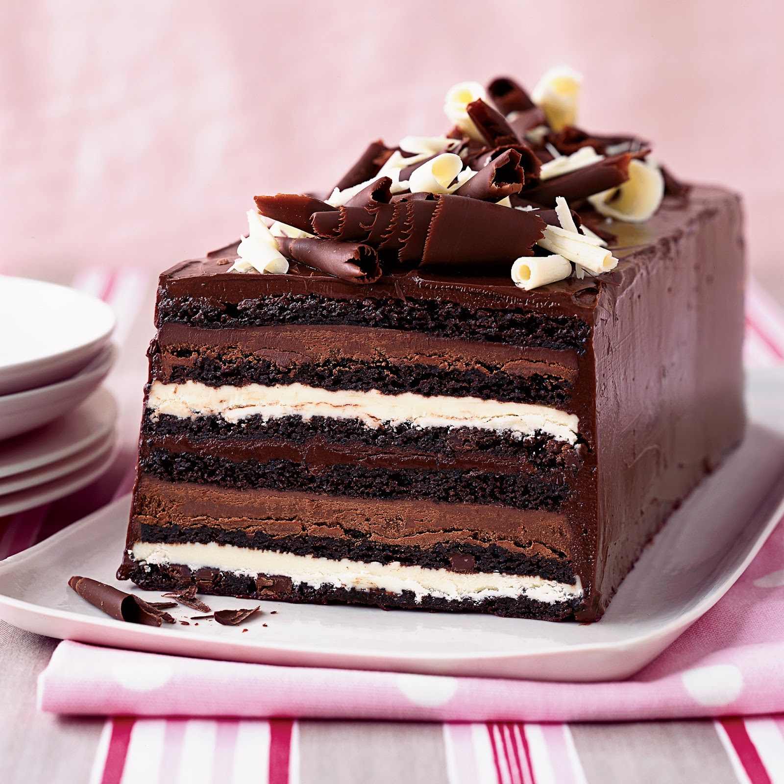 200609-r-xl-chocolate-truffle-layer-cake