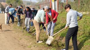 Gata cu pomenile. Ajutoarele sociale de la PRIMARIE se vor da numai contra muncă în folosul comunităţii!