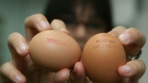Atenție la ouăle din comerț care au imprimat 3 pe coajă. Uite ce înseamnă de fapt fiecare cifră!