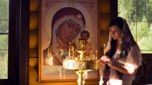 Despre purtarea baticului la femeile ortodoxe