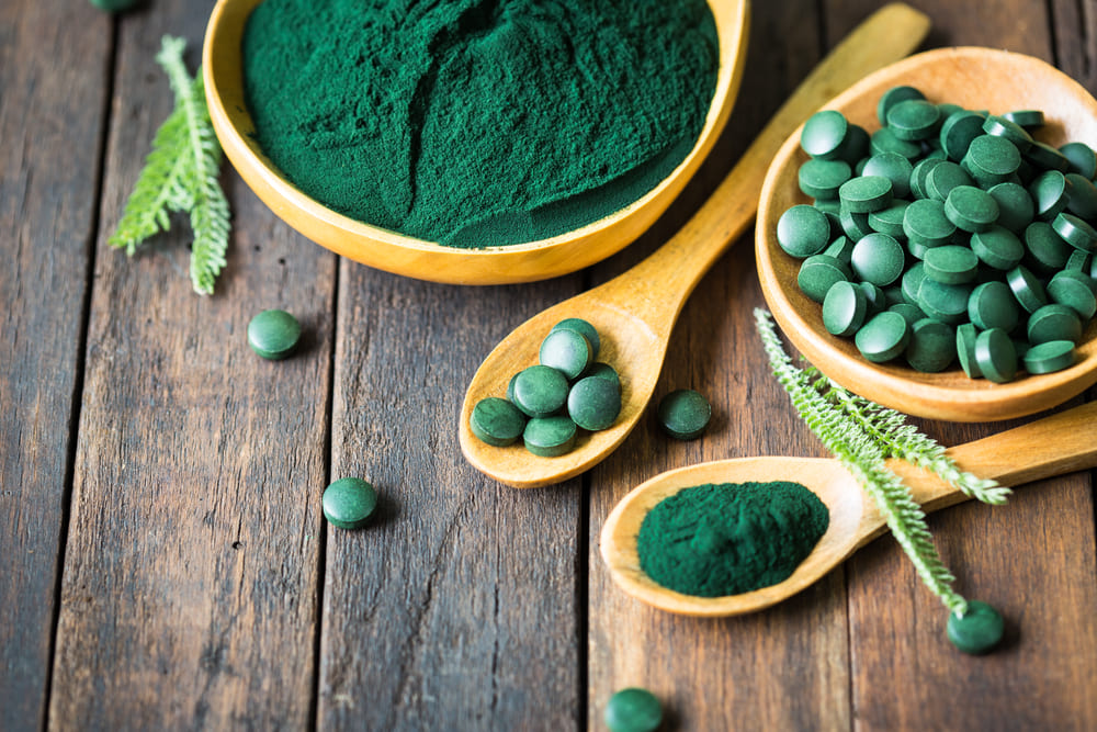 Spirulina numită alimentul minune! Bogată în proteine, amplifică imunitatea și buna dispoziție, are proprietati redutabile anticancerigene si anti-imbătranire… Cum o utilizăm Spirulina numită alimentul minune! Bogată în proteine, amplifică imunitatea și buna dispoziție, are proprietati redutabile anticancerigene si anti-imbătranire… Cum o utilizăm