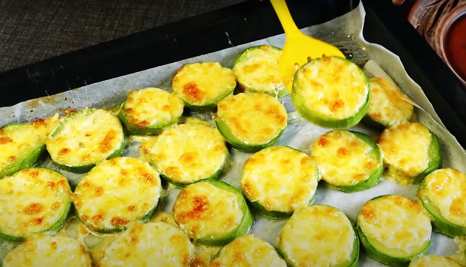 O nouă metodă de a face dovlecei în 15 minute. Îi fac așa când vreau ceva ușor, dar sățios