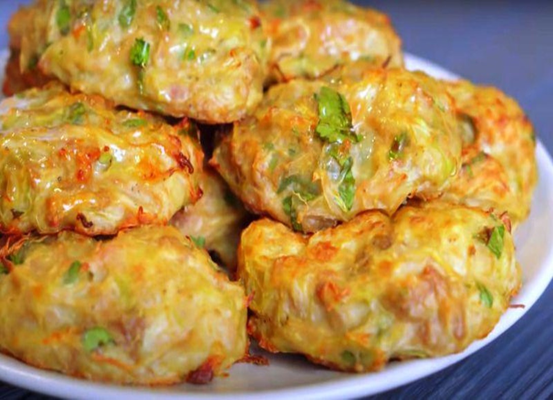 Chiftele suculente cu carne tocată si legume la cuptor