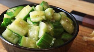 O salată simpla care daca este consumata zilnic reglează hipertensiunea arterială și scade colesterolul