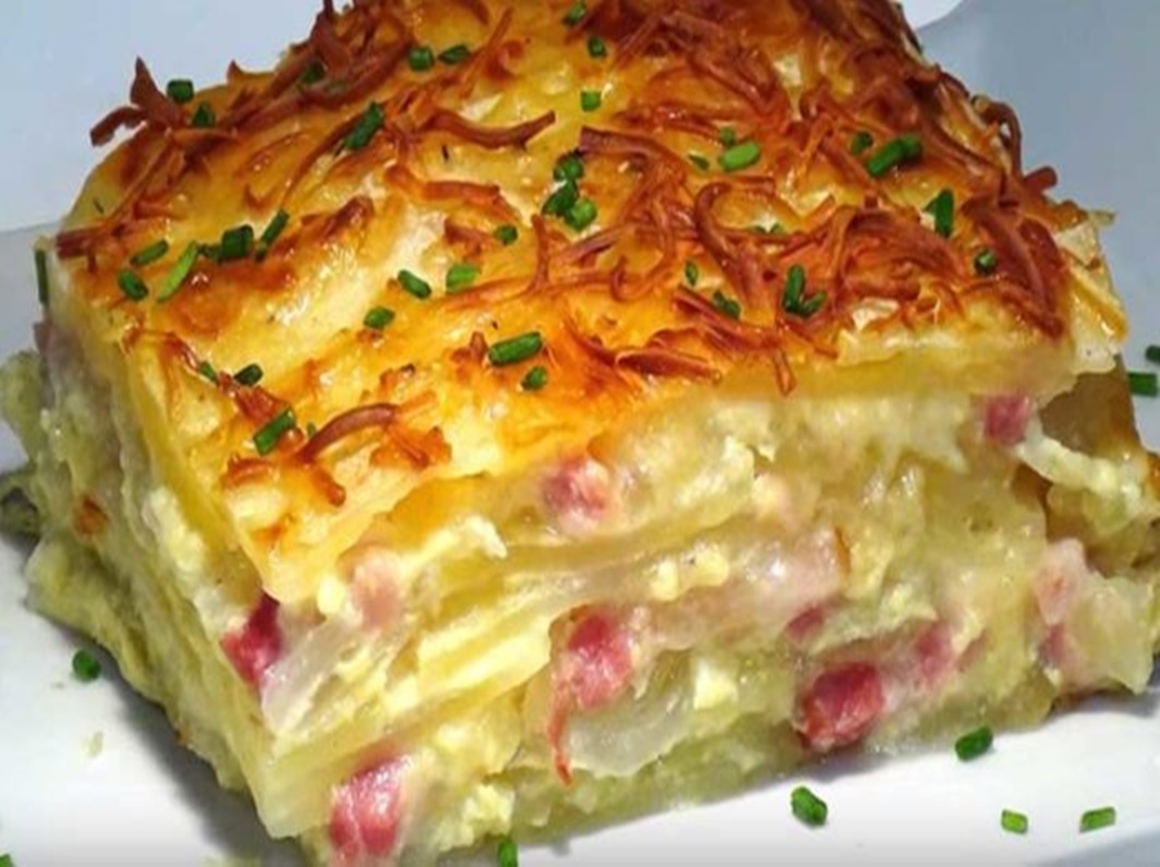 Cartofi cu brânză și bacon la cuptor – dacă vrei o rețetă delicioasă de cartofi la cuptor!