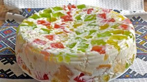 “Tort Sticla sparta”!  Simplu, rapid, un tort plin de culoare si savoare, preparat fără coacere