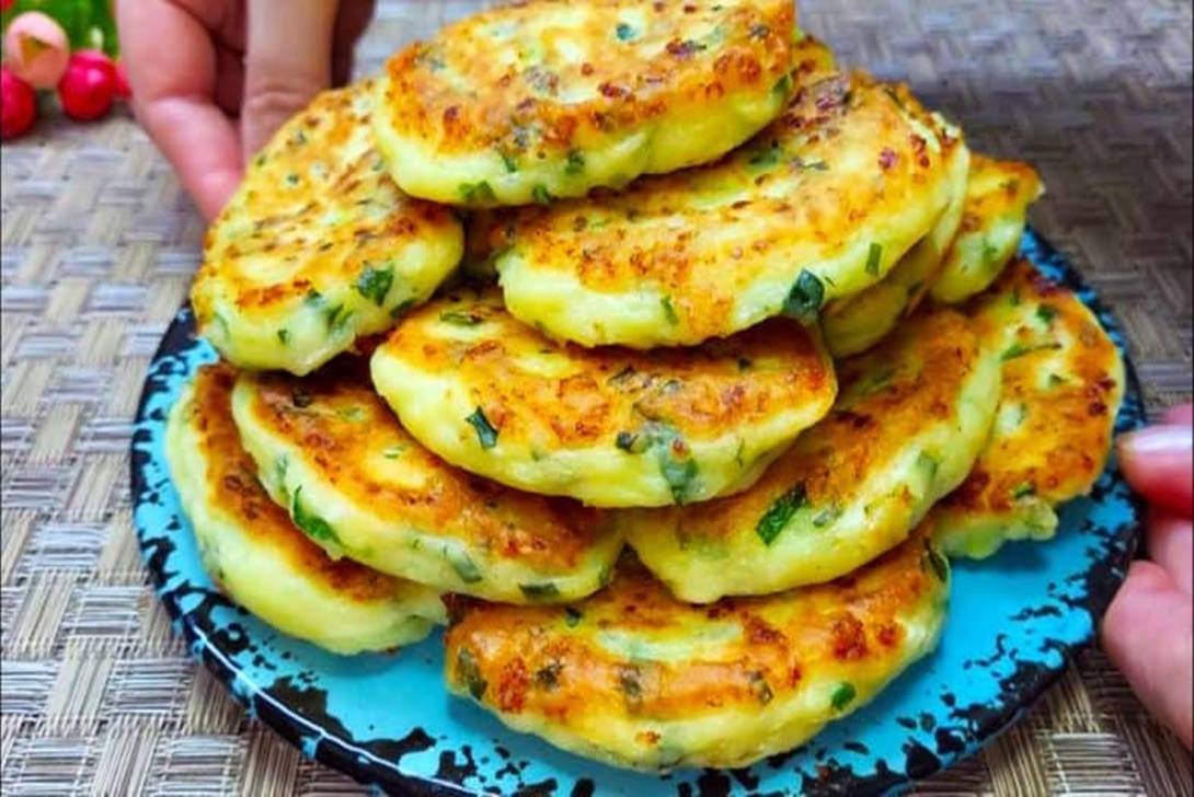 Îmi place să le fac la micul dejun în loc de plăcinte! Durează 10 minute sa le fac si dispar imediat Îmi place să le fac la micul dejun în loc de plăcinte! Durează 10 minute sa le fac si dispar imediat