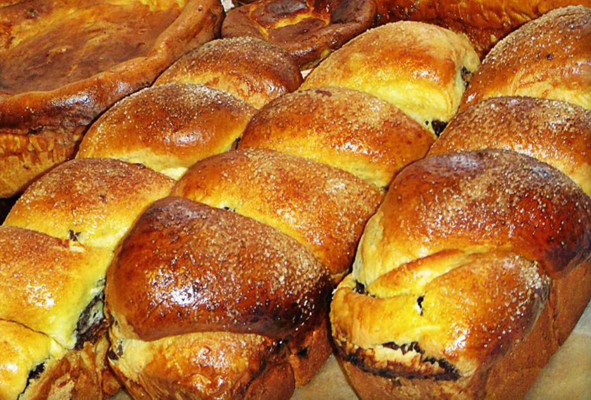 Rețetă originala pentru cozonac pufos făcut fără frământare