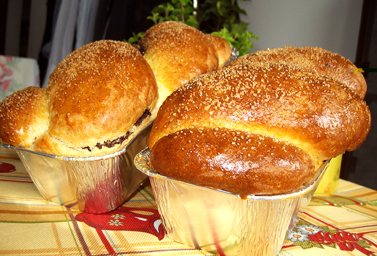 Rețetă de Cozonac pufos ca la bunica, o bunătate pentru a readuce la viață atmosfera sărbătorilor de altădată